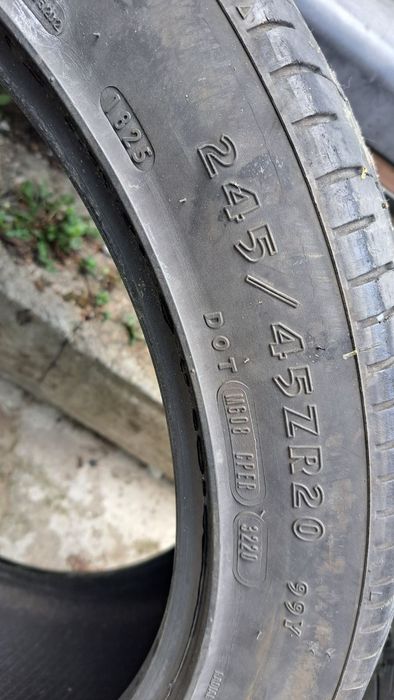 Гуми всесезонни 245/45/20