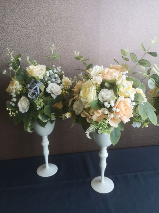 Аражировки изкуствени цветя