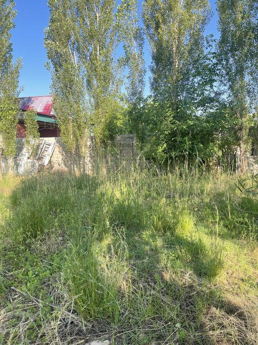 Ховлини ярими сотилади Зангата райони (текистил)