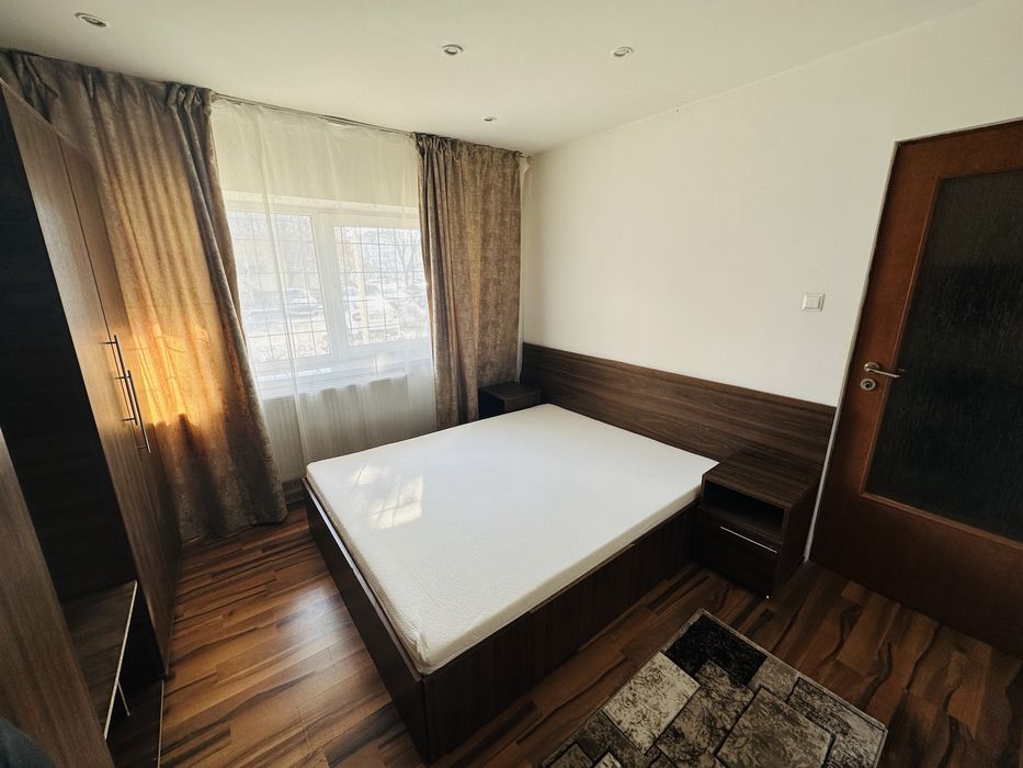 Inchiriez apartament 2 camere