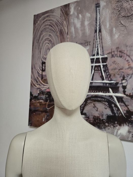 Manechin femeie masiv