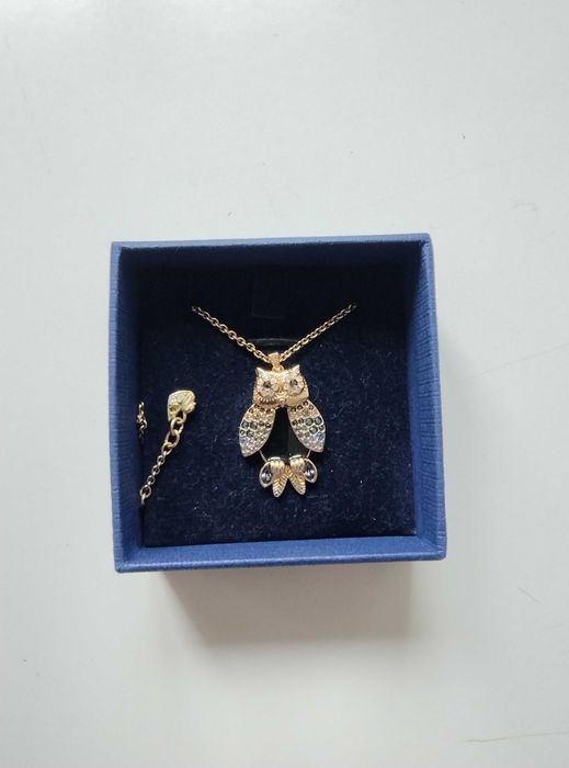 Колие Swarovski 42/1.5X3 CM