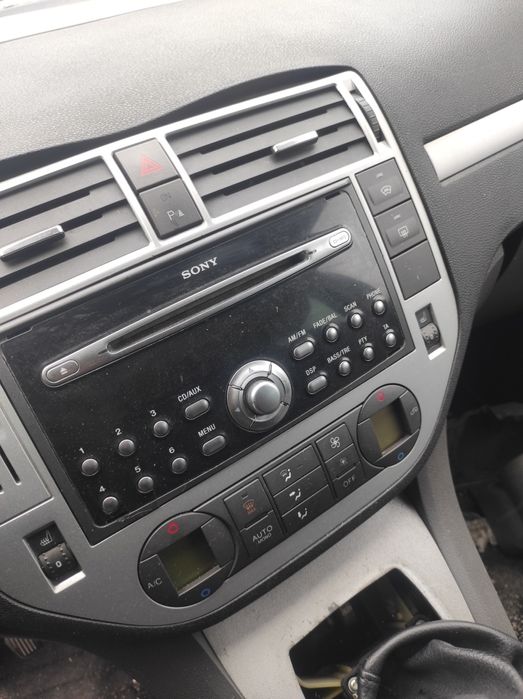 СД плеър радио оригинално за Форд ц макс