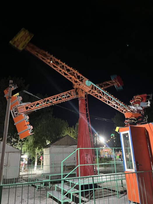 Аттракцион Зигзаг