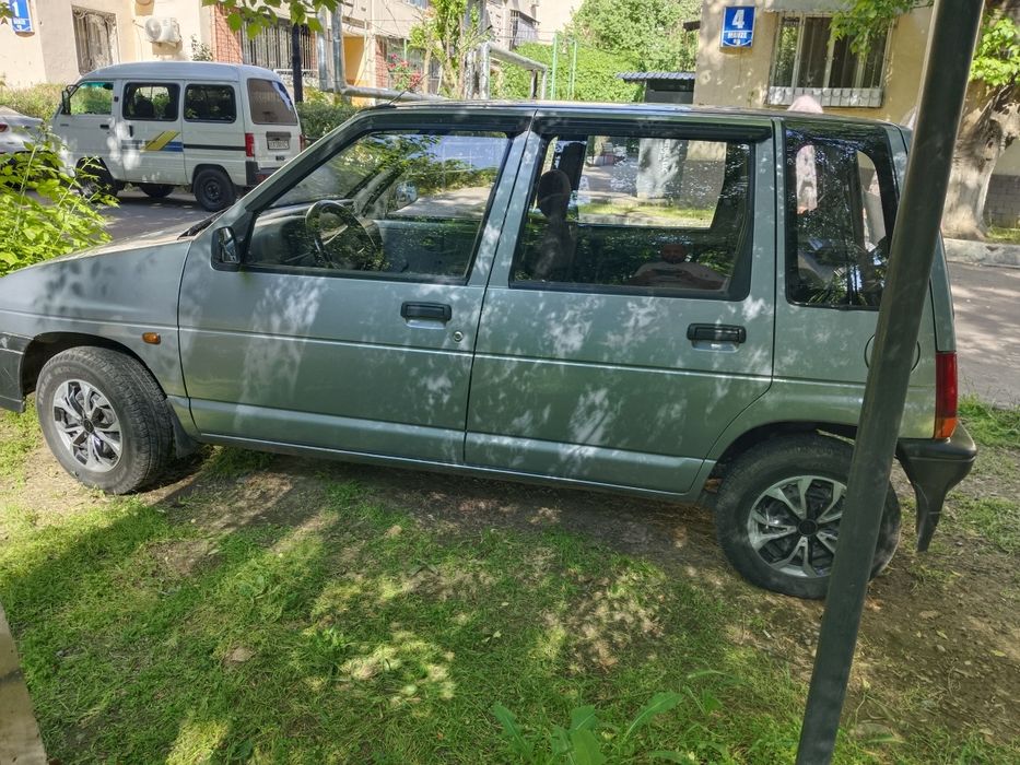 Продаётся автомобил Тико