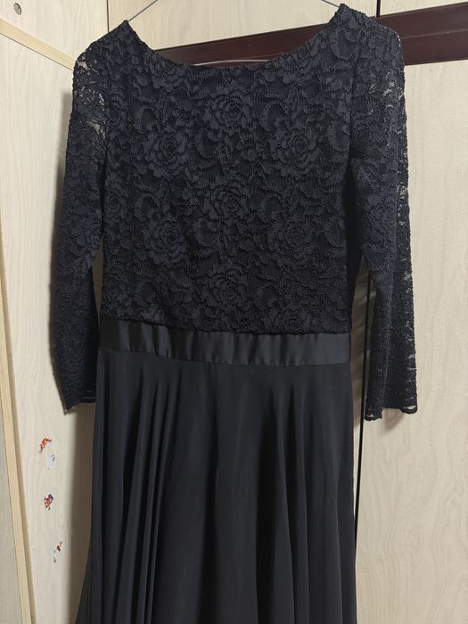 Рокля SWING с дантела