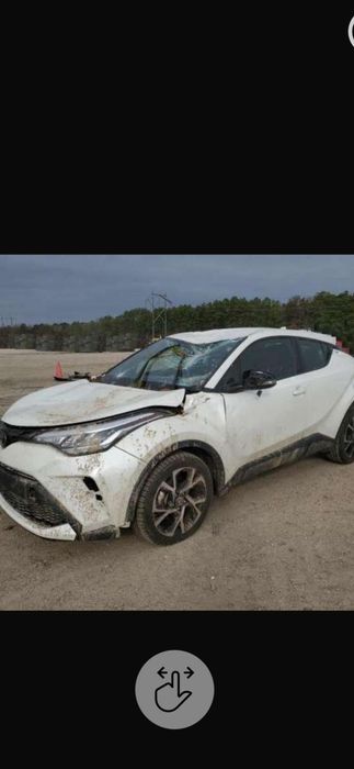 Toyota C-HR на части седалки