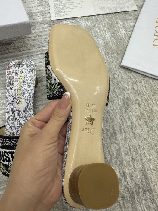 Тапочки Christian Dior