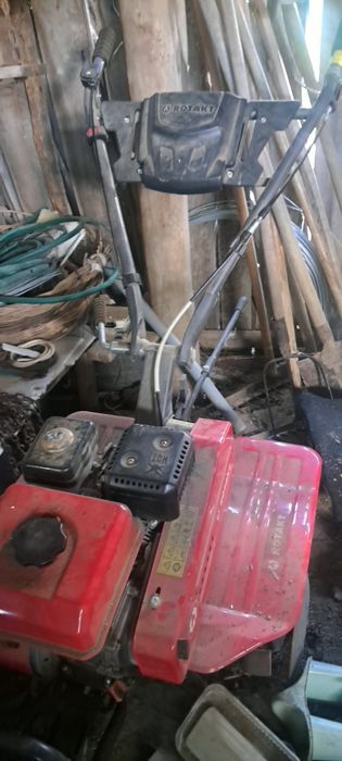 Vând motosapă 7cp