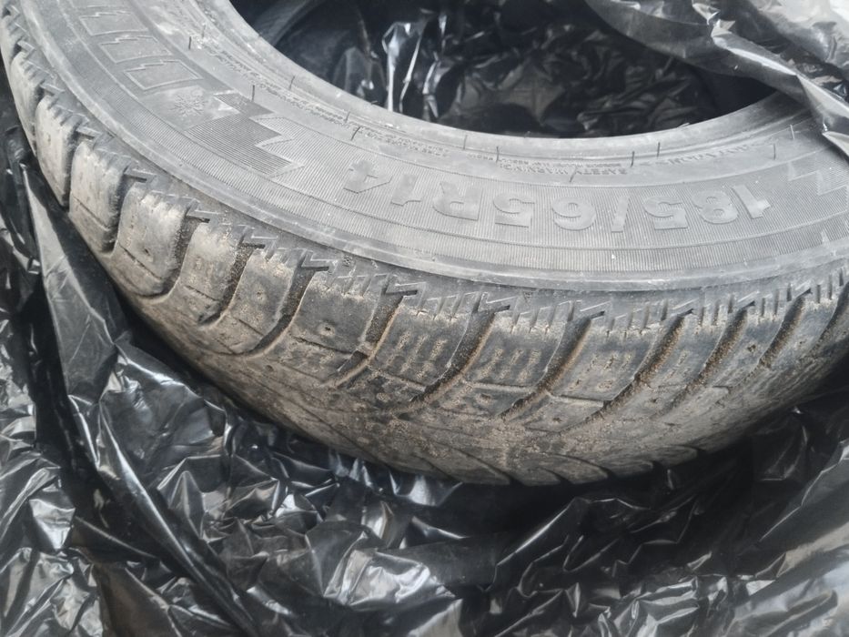 Зимний шины 185/65/14