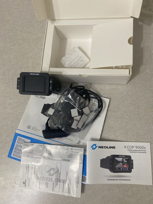 Neoline 9000C видеогеристратор 3 в 1