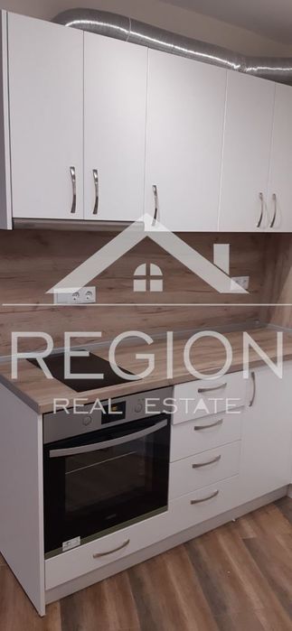 Дава се под наем Двустаен апартамент в Варна, Левски - 65 кв.м за 561 € - Снимка #2