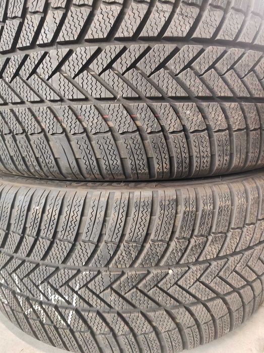2бр.зимни гуми 265/40/20 Bridgestone