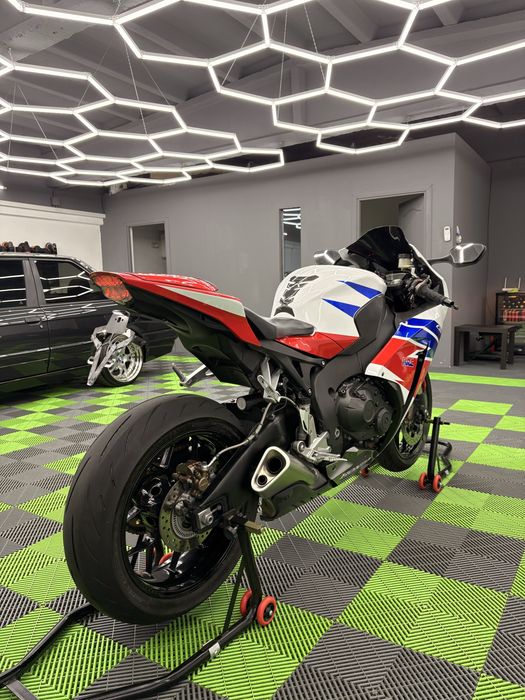 Honda cbr 1000rr SC59