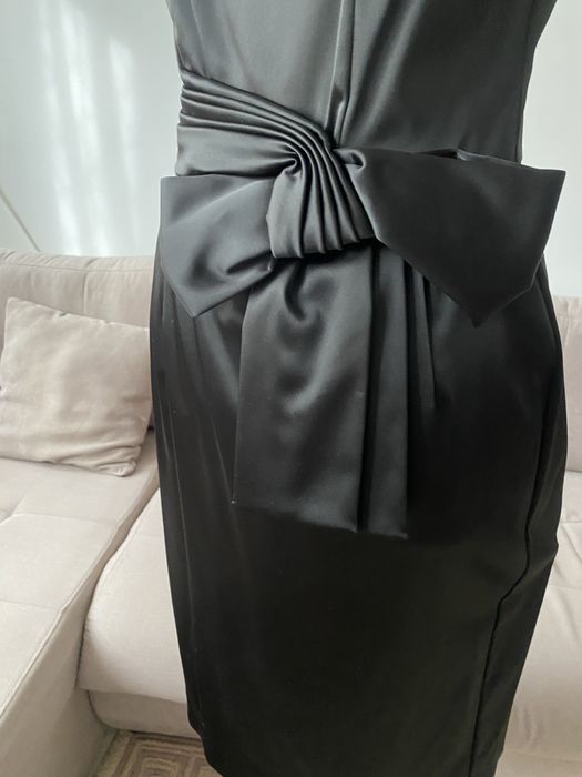 Vand rochie deosebita masura 40