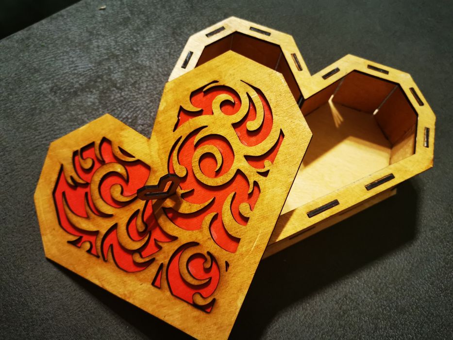 Дървена кутия сърце, сватбен. Валентин, 8ми март