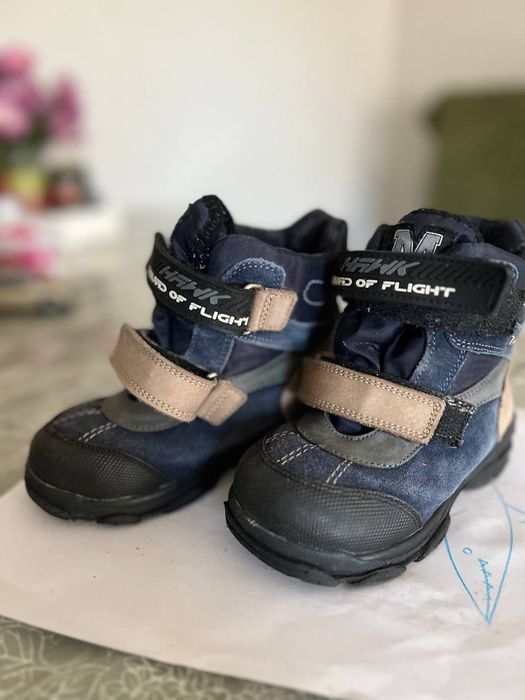 Ботинки с коротким мехом