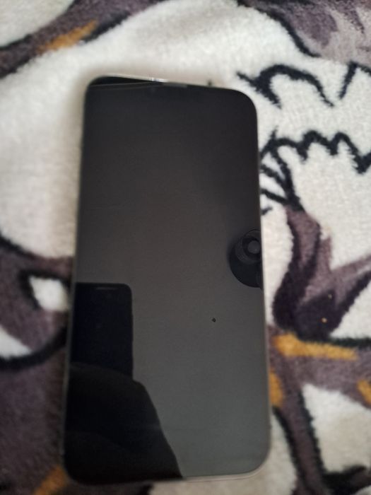Vând iPhone 13 pro max