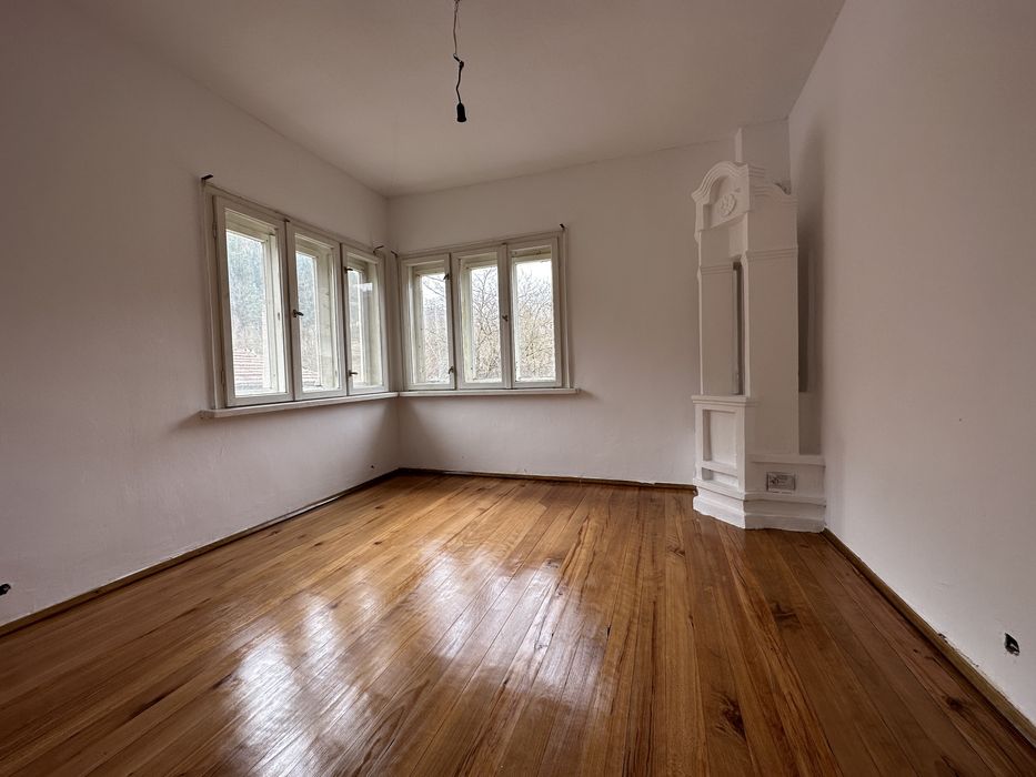 Продава се Къща в с. Дрента, Област Велико Търново - 100 кв.м за 650 €/кв.м - Снимка #9