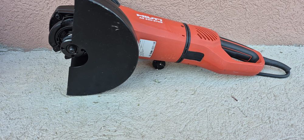 Hilti polizor de 2700 W