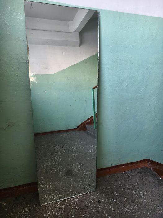 Зеркало квадратные,  круглое