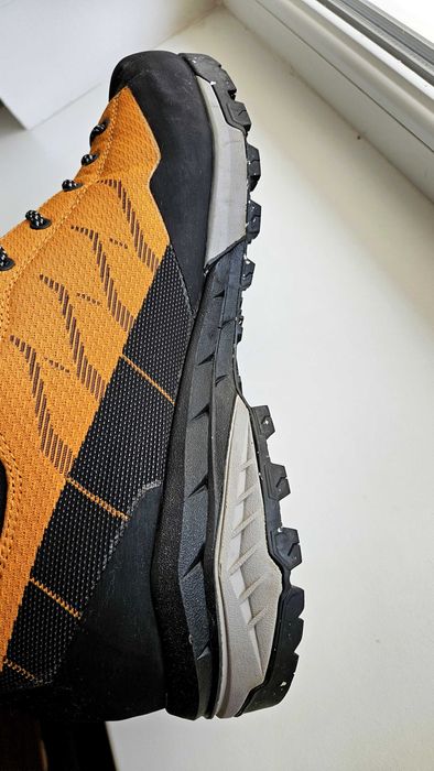 Scarpa Mescalito TRK Planet GTX