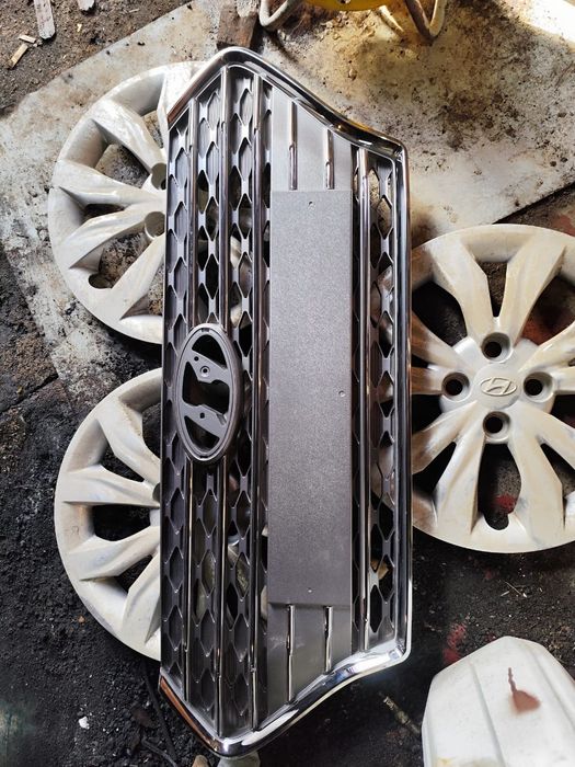 Решетки бампера хундай акцент