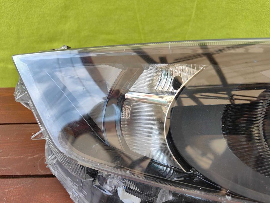 Фар за Toyota Yaris 2020 / Тойота Ярис 2020