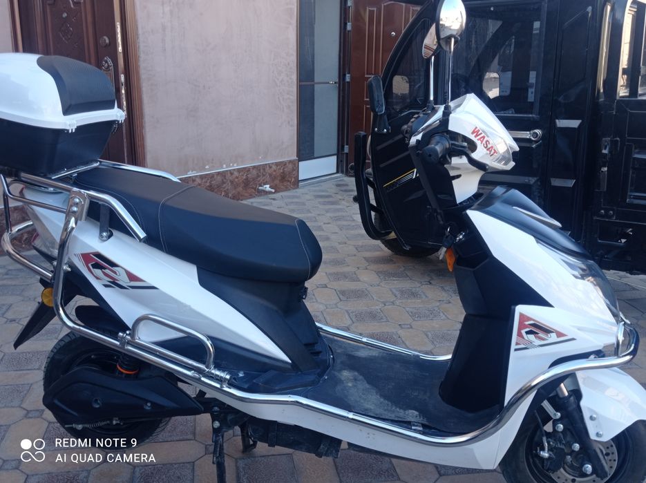 Жастардың порно видеосы