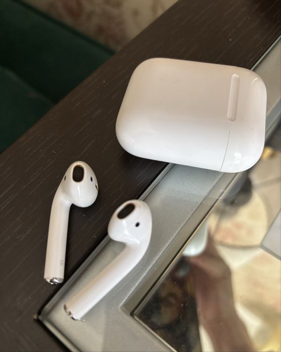 Продам Air Pods 1 Оригинал