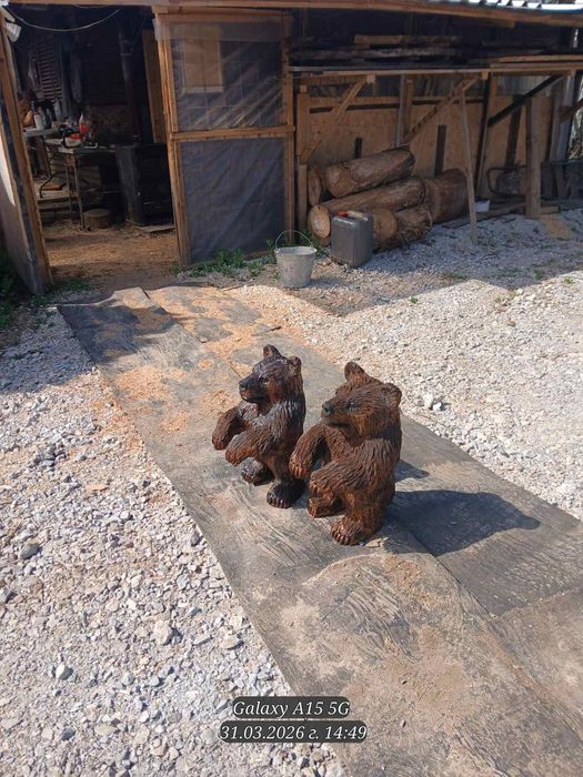 Дървени фигури от Карвинг майстор