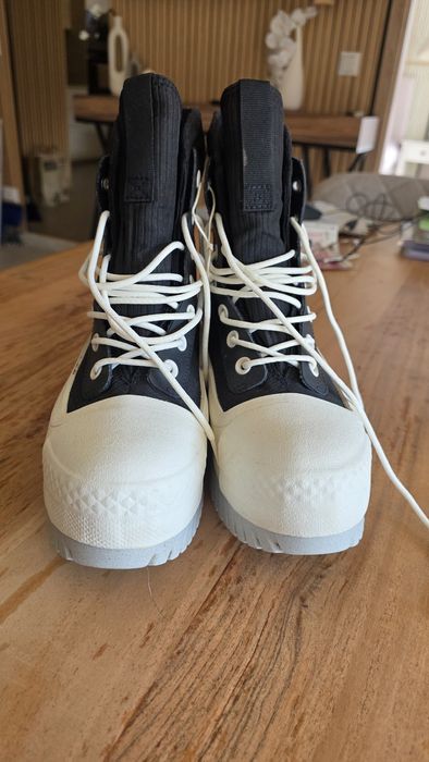 Високи, воднонепромокаеми кецове CONVERSE