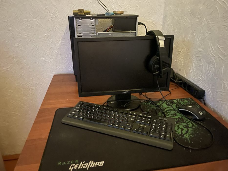 Продам комьютер в хорошем состояние