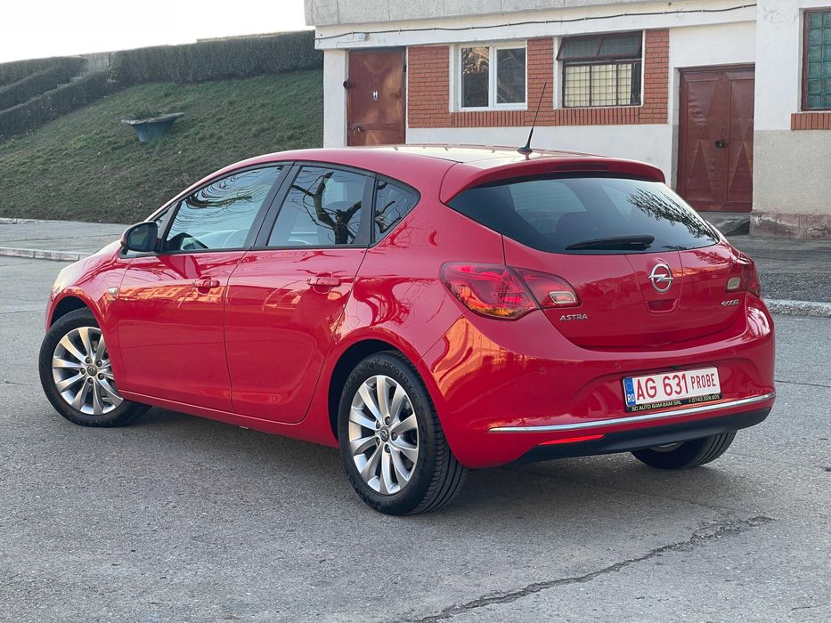 Opel Astra J Facelift - Posibilitate Rate