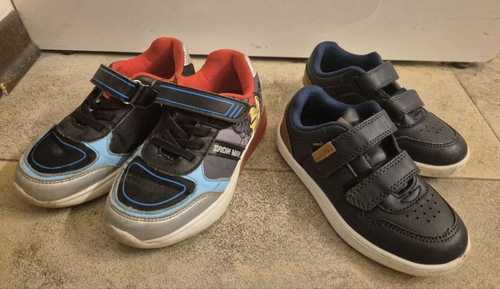 Детски маратонки светещи супер герои 26/27 номер