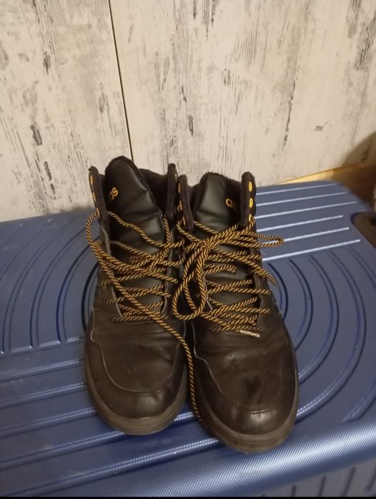 Мъжки кецове Adidas 44 номер