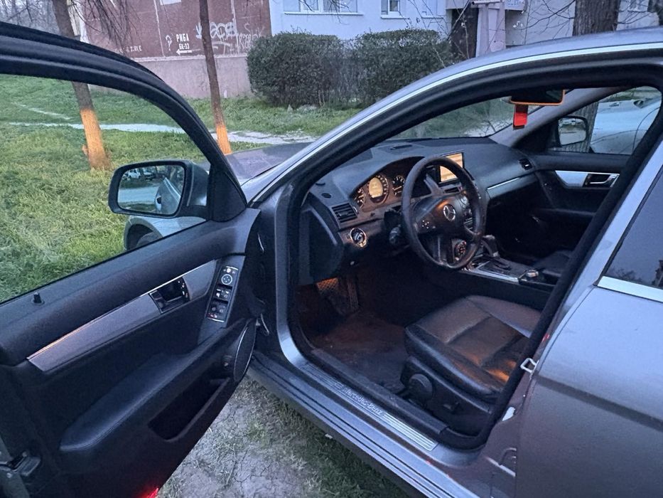 Mercedes c220 170кс Avangard om646