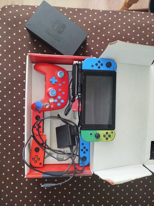 Продавам Nintendo Switch