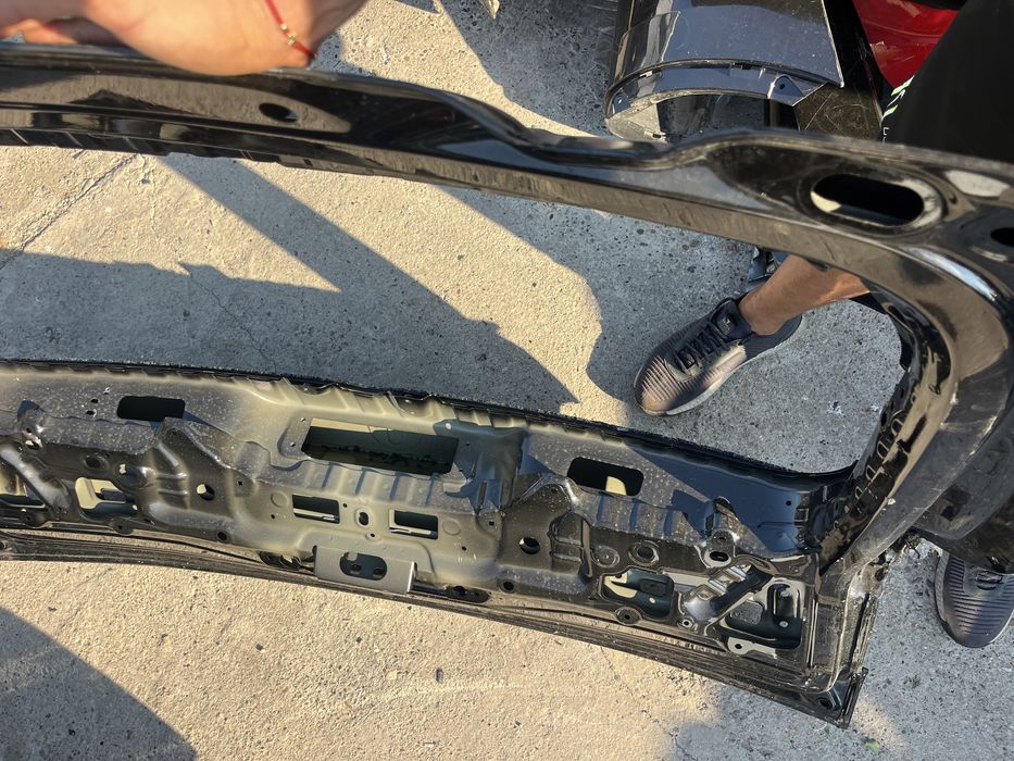 Капак BMW X7 G07