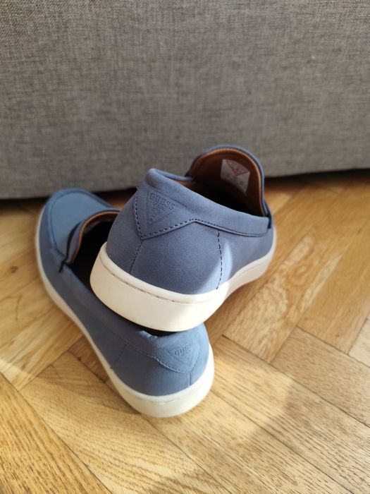 Мъжки кожени обувки Guess