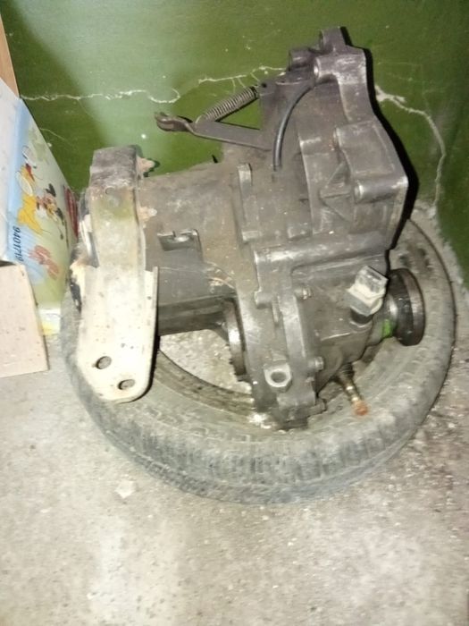 Продам МКПП на гольф 3 70000