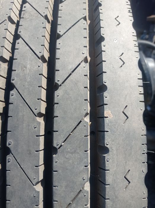 Продам резину Sailun215/75R17.5