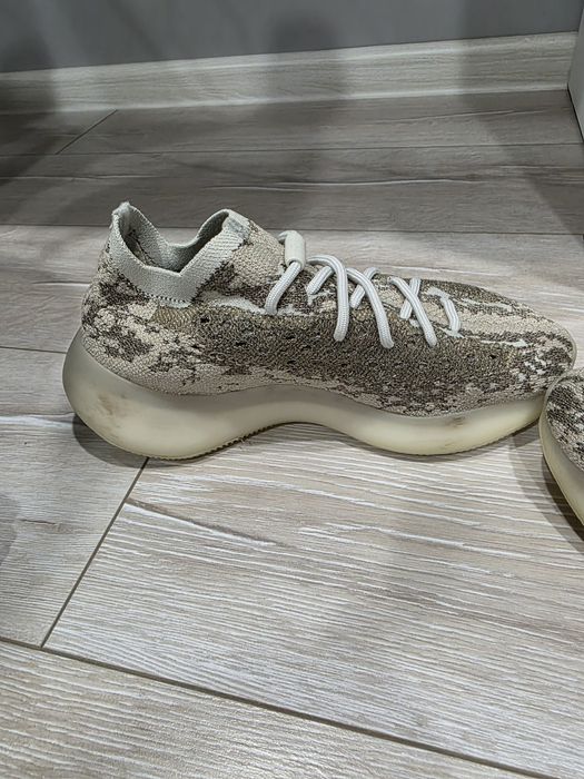 Обувки Adidas Yeezy v380,40,5 номер