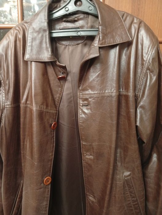 Куртка кожаная, Шуба (пальто) женское мутон, с капюшоном из норки