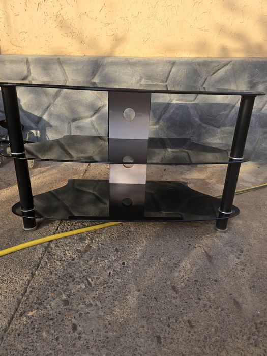 Стол полка  под телевизор