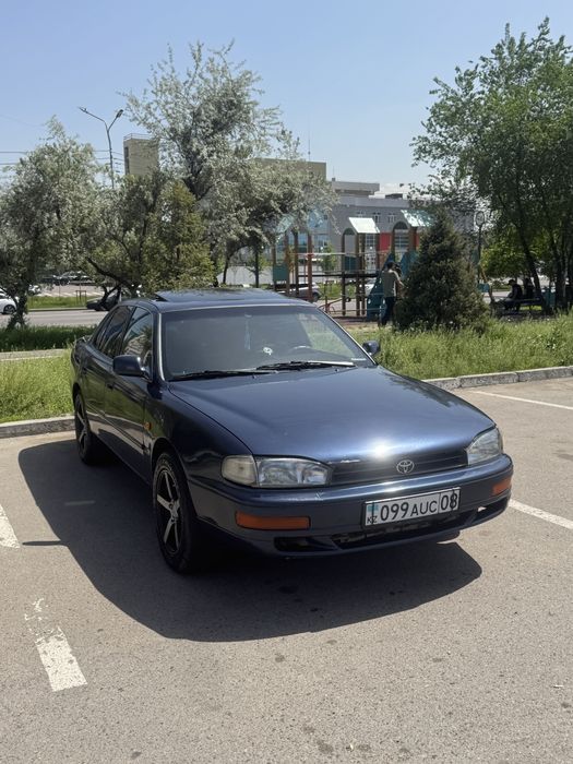 Toyota  Camry 10