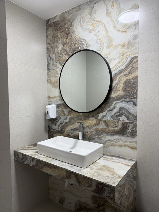 Сдается маникюрный стол