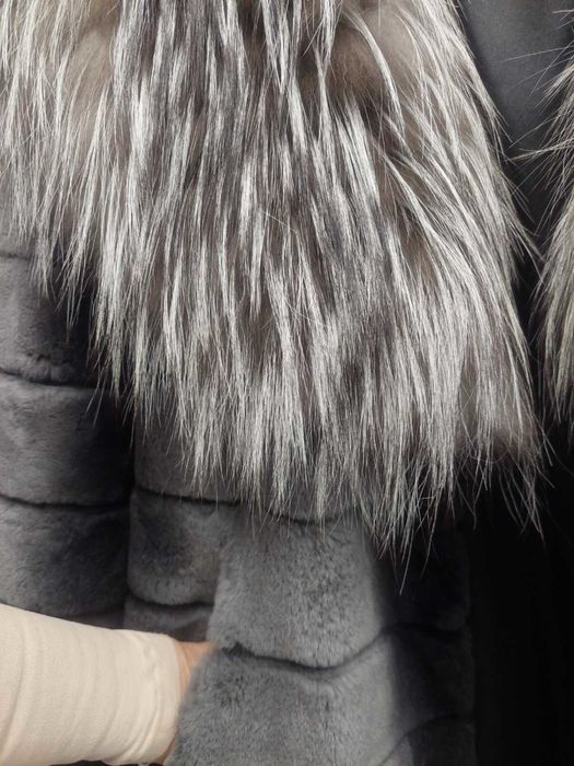 Палто от естествен косъм