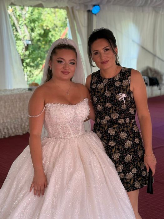 Vand Rochie de Mireasa In Timisoara