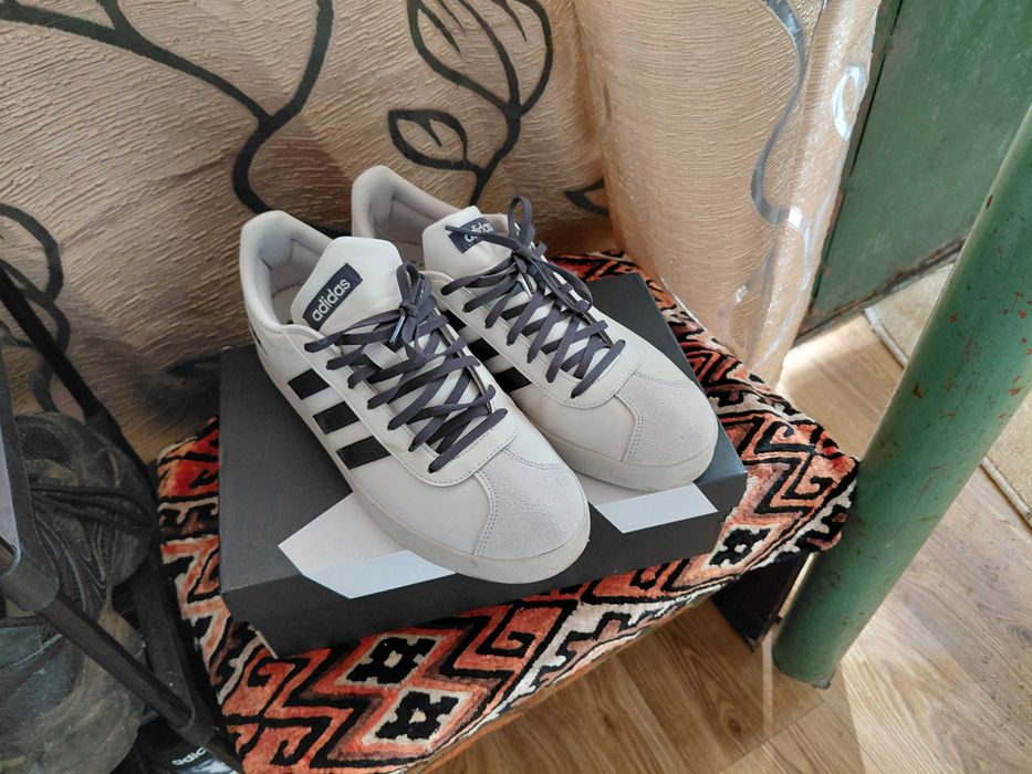 ADIDAS кецове почти нови